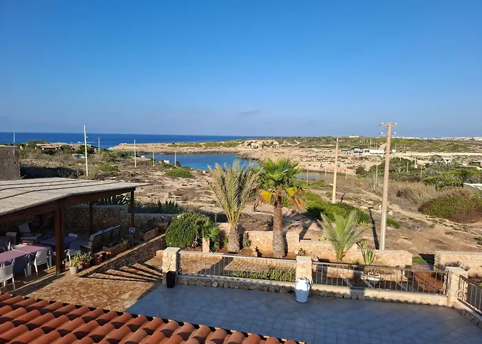 Residence Punta Sottile Lampedusa 150 mt dalla spiaggia cala francese